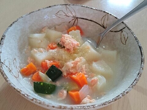 離乳食後期！秋鮭とポテトのシチューグラタン